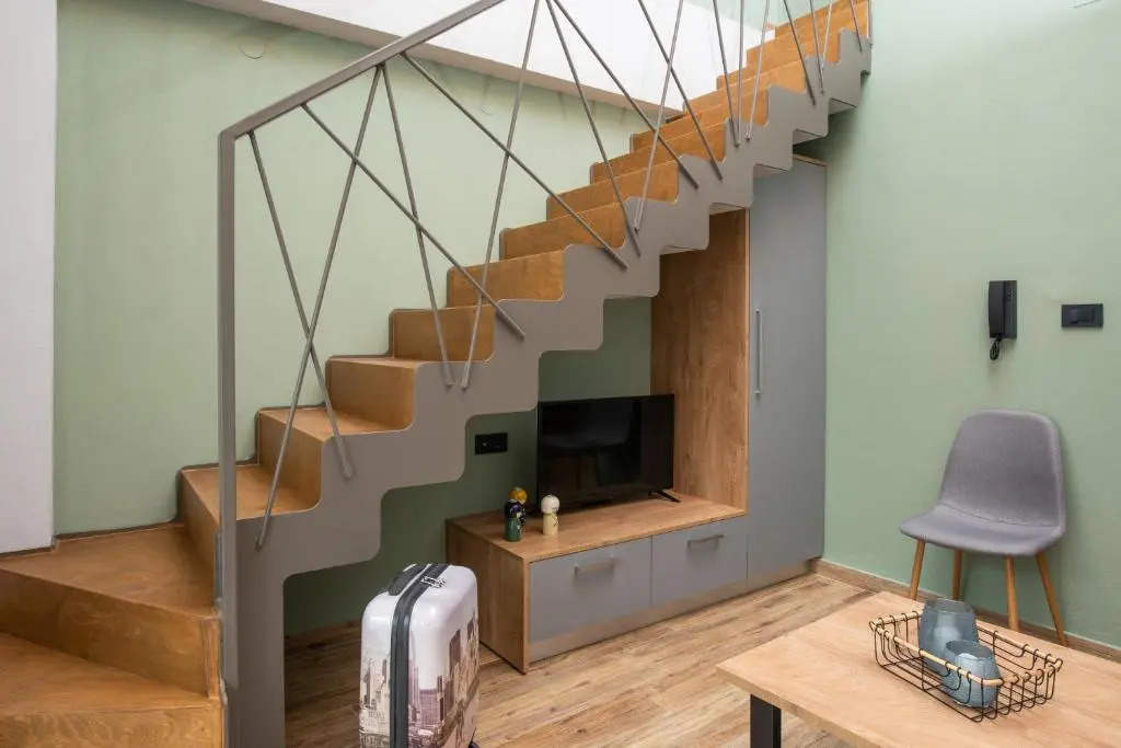 Tzes City Suites - фото 13