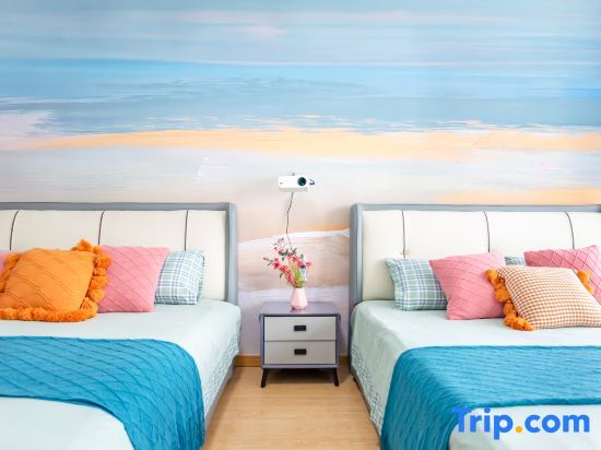 Тент с 3 комнатами с видом на море в Rizhao Shuohai Seaview Homestay (Wanpingkou Branch)