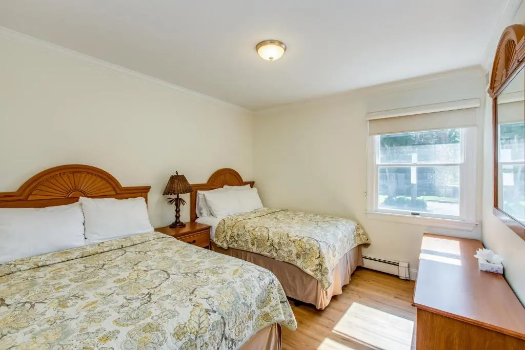 2 Bedrooms Suite