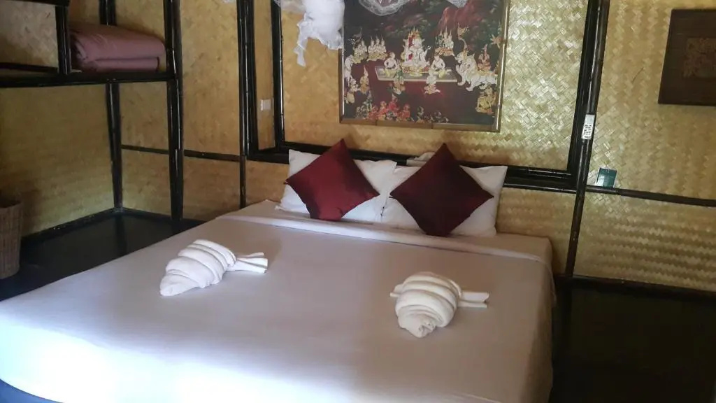 Eco Lanta Hideaway Beach Resort - Chambres