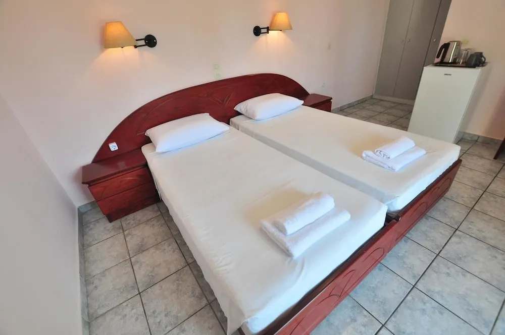 Standard Double room with balcony (twin beds)