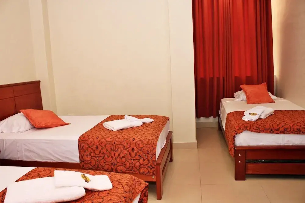 Standard Triple room