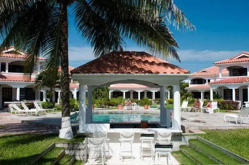 Isla Bonita Yacht Club