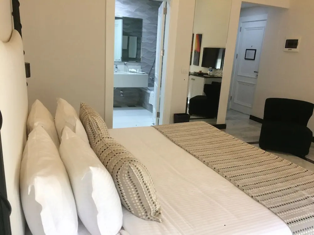 Cherry Blossom Boutique Hotel - Chambres