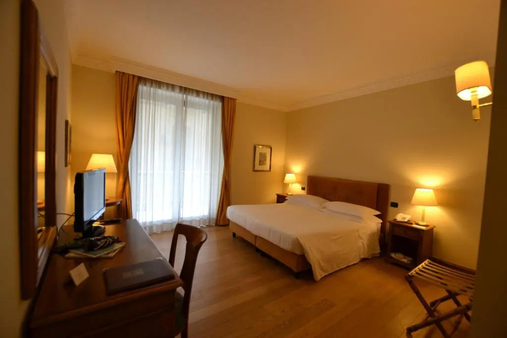 Standard Double room (full double bed)