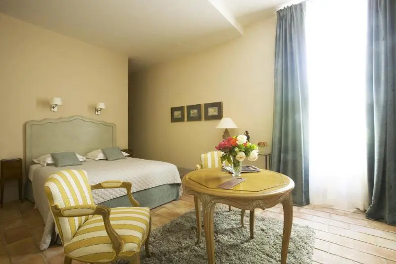 Chateau de Roussan - Chambres