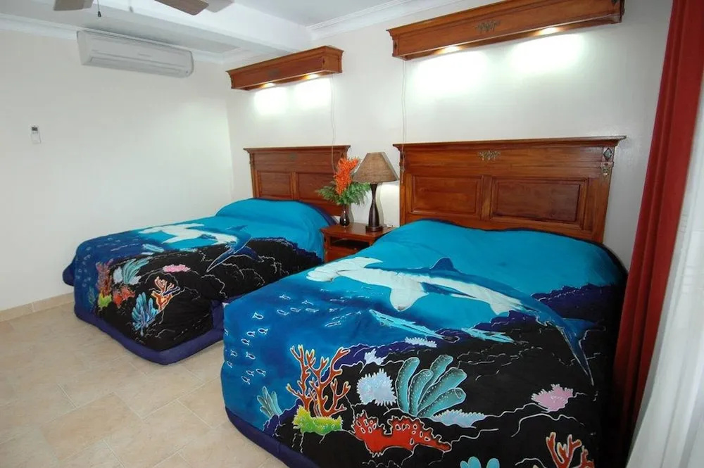 Manta Ray Bay Resort - Chambres