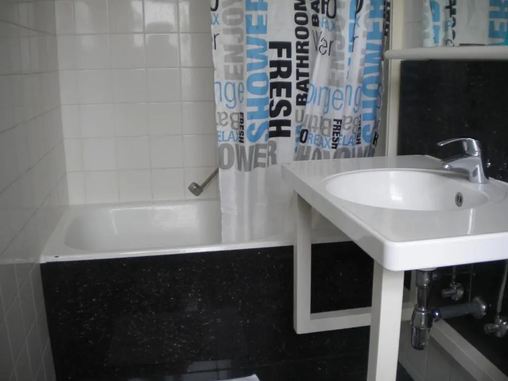 Economy Double room (full double bed)