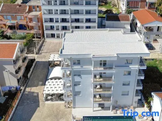 Aqua Lounge Aparthotel Ulcinj