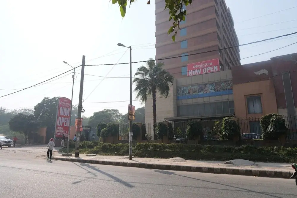Deventure Hotel