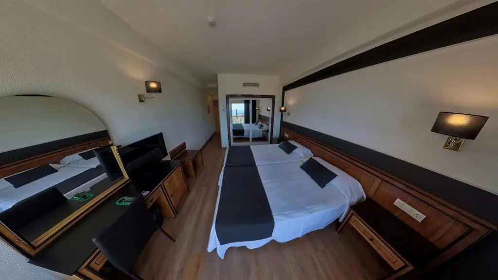 Ohtels Gran Hotel Almería - Chambres