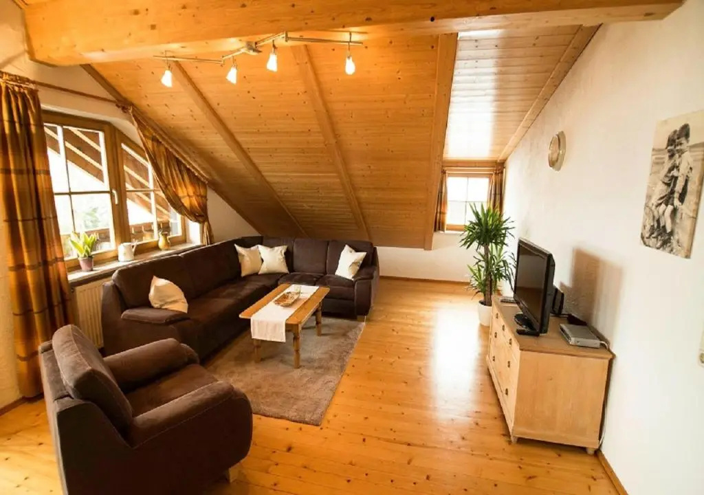 Apartment with mountain view