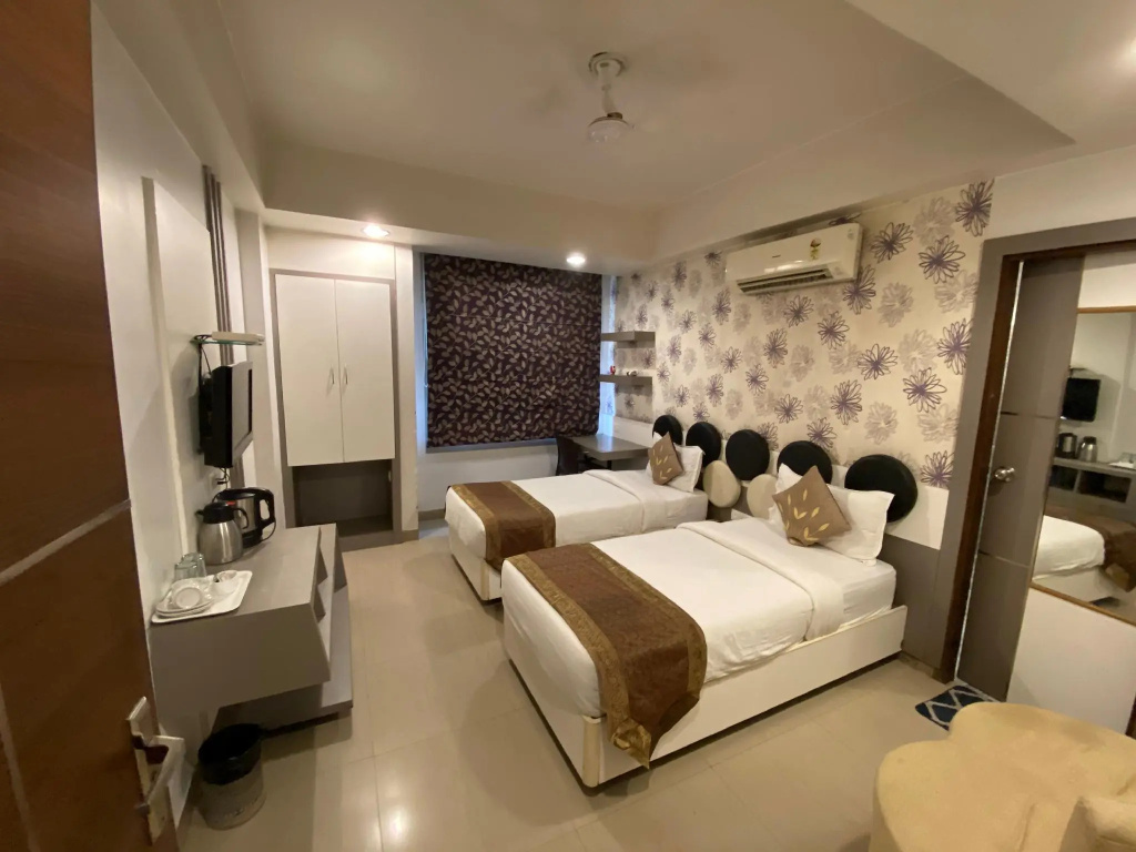 Premium Double room (twin beds)