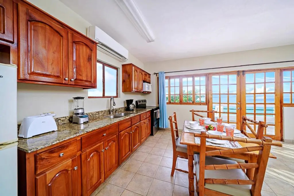 Beach House Condos Negril - Chambres