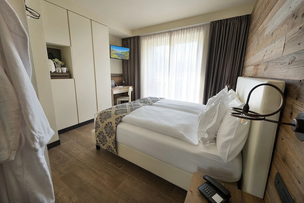 Comfort Double room with balcony (full double bed)