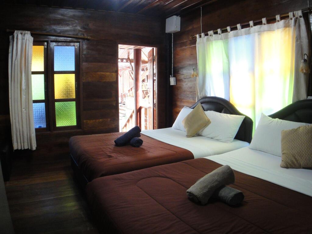 Sea Horse Bungalow 2 Koh Samet by null