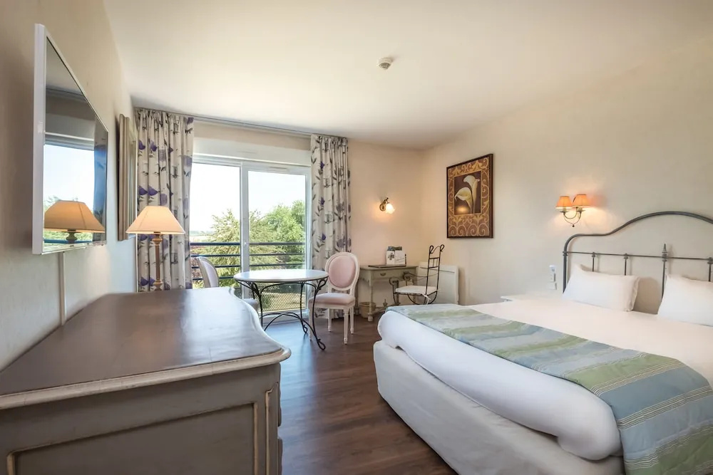 Logis Hôtel & Restaurant L’Ermitage - Chambres