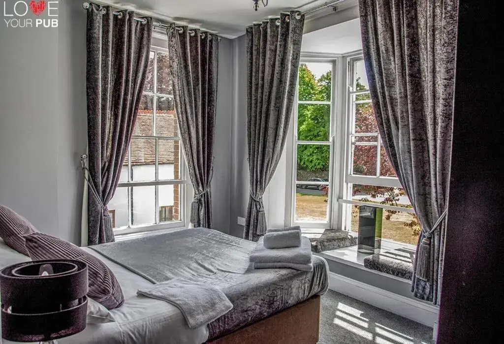 Robin Hood Inn Room Type - One-Bedroom Apartment