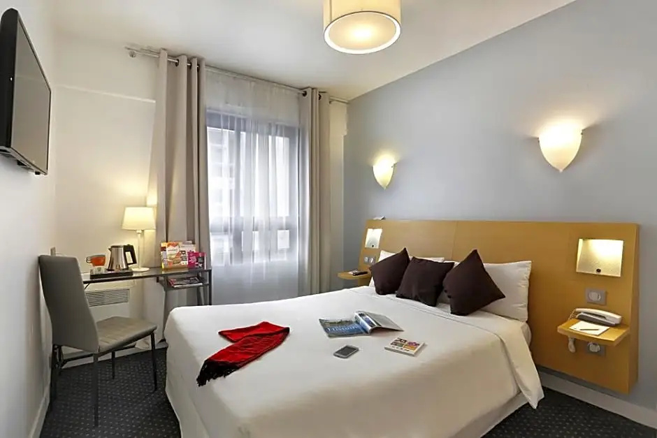 Standard Double room (twin beds)