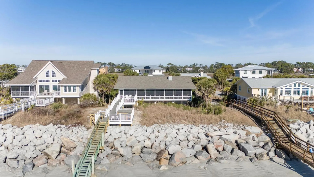 474 Tarpon Blvd