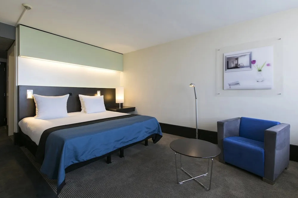 Holiday Inn Eindhoven Centre by IHG - Chambres