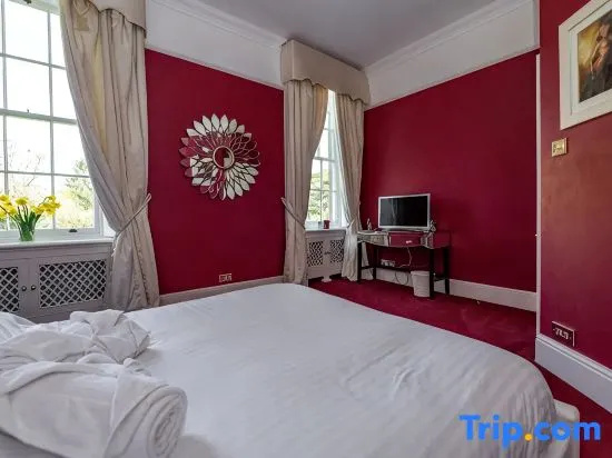 Standard Double room with garden view (full double bed)
