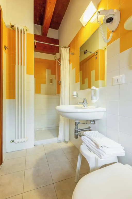 1 Bedroom Superior Single room with balcony