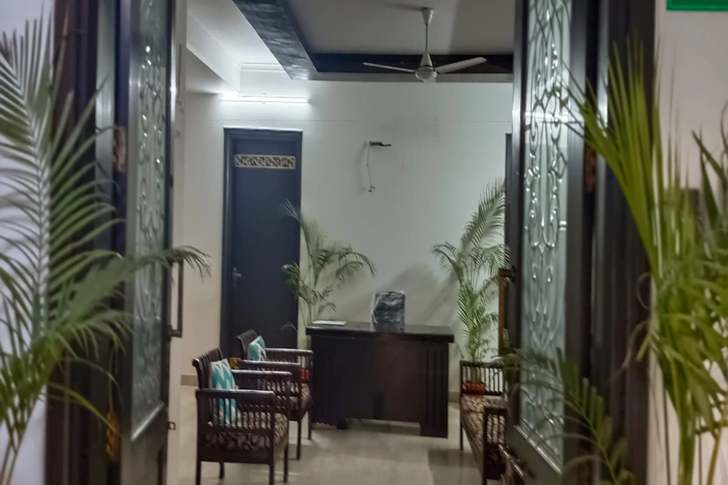 Singh Deluxe Inn