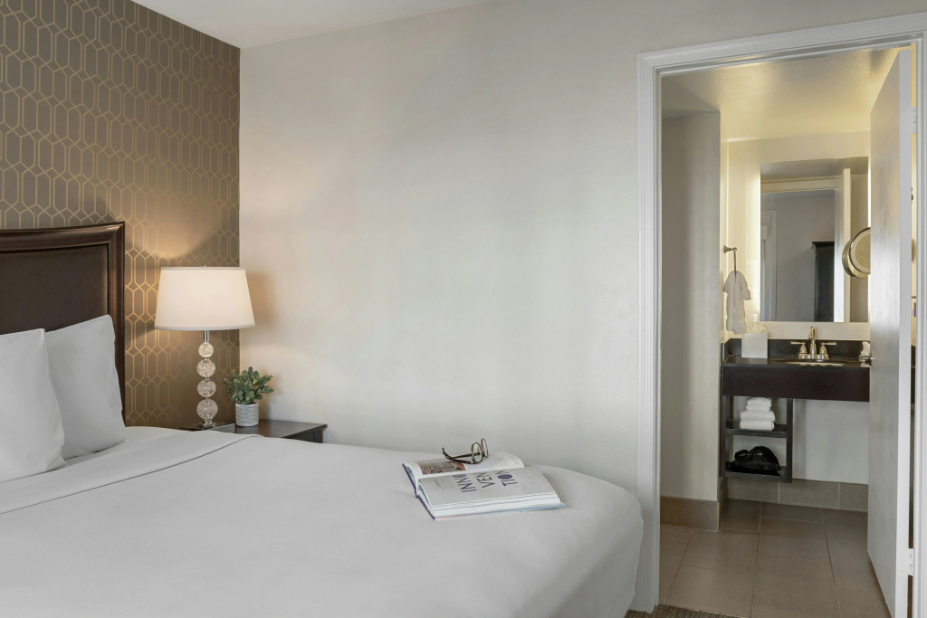 Peacock Suites - Général