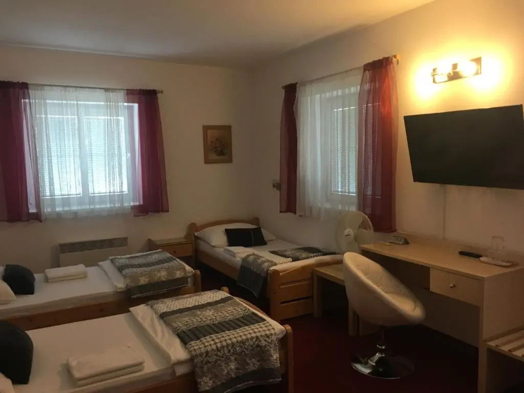 Pension Miltom - Chambres