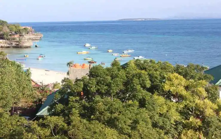 Beach & Waterfront