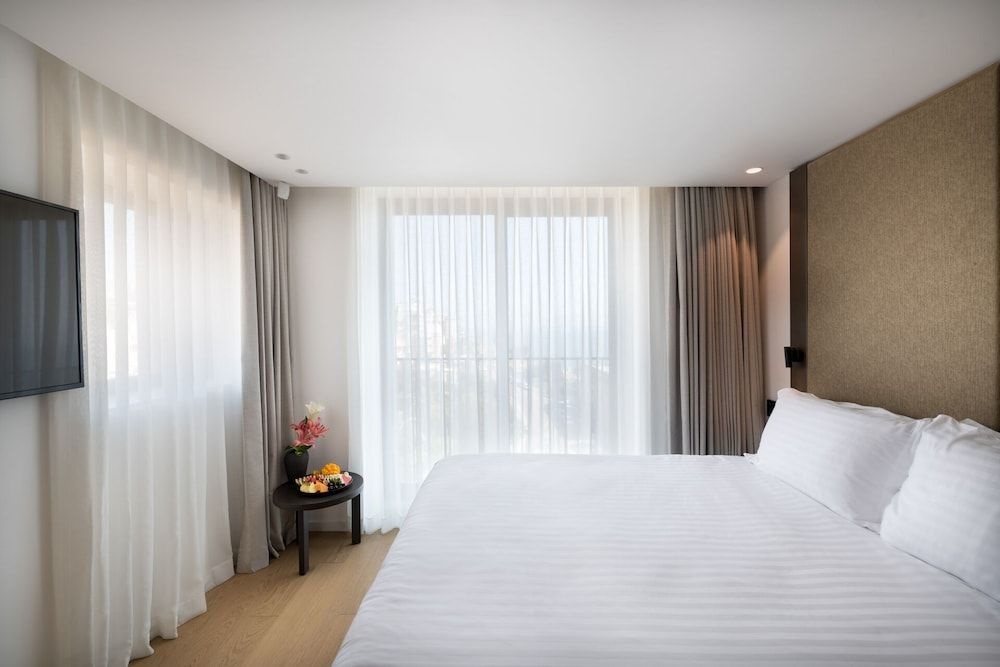 Отель Sofia Hotel Sea of Galilee в Тверие