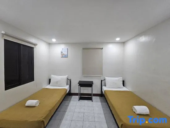 Double Apartment (twin beds)