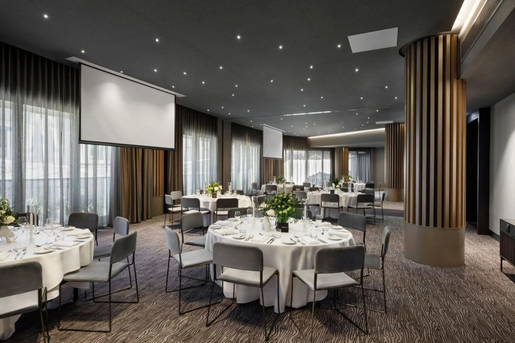 Melbourne Marriott Hotel Docklands - фото 33