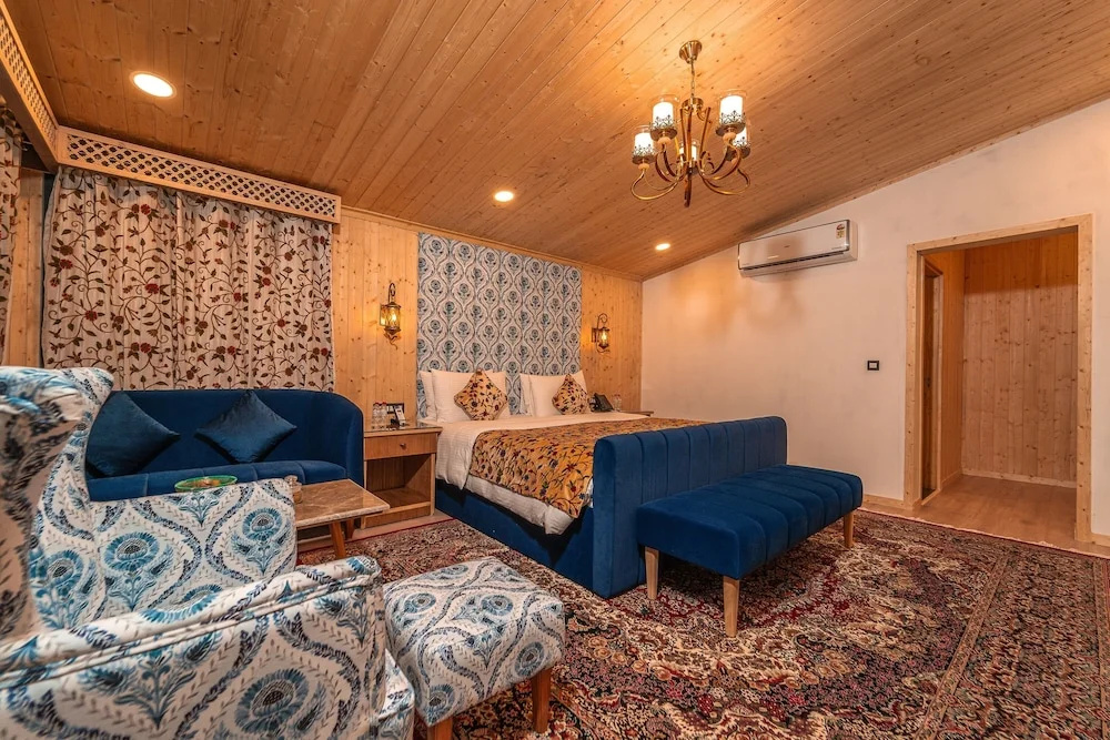 Luxury room