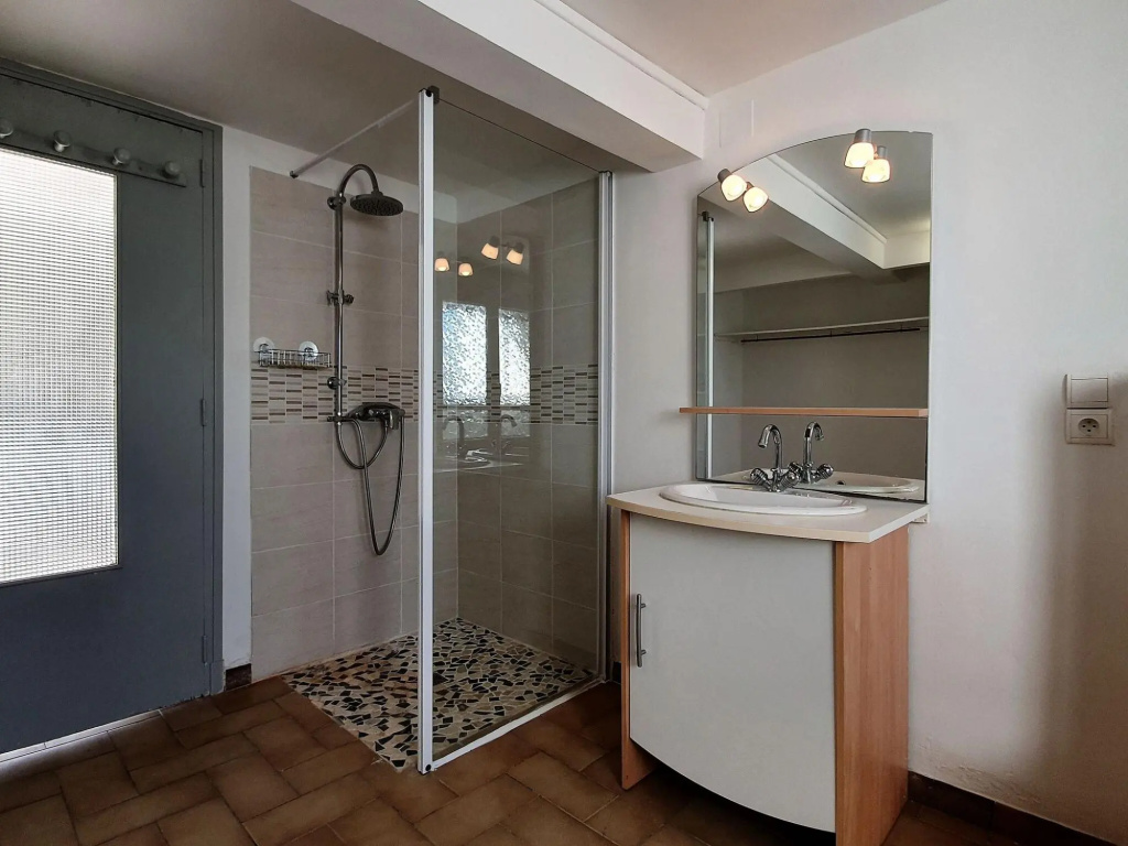 Afficher la photo 8 — Majestic Villa in Homps With Private Pool