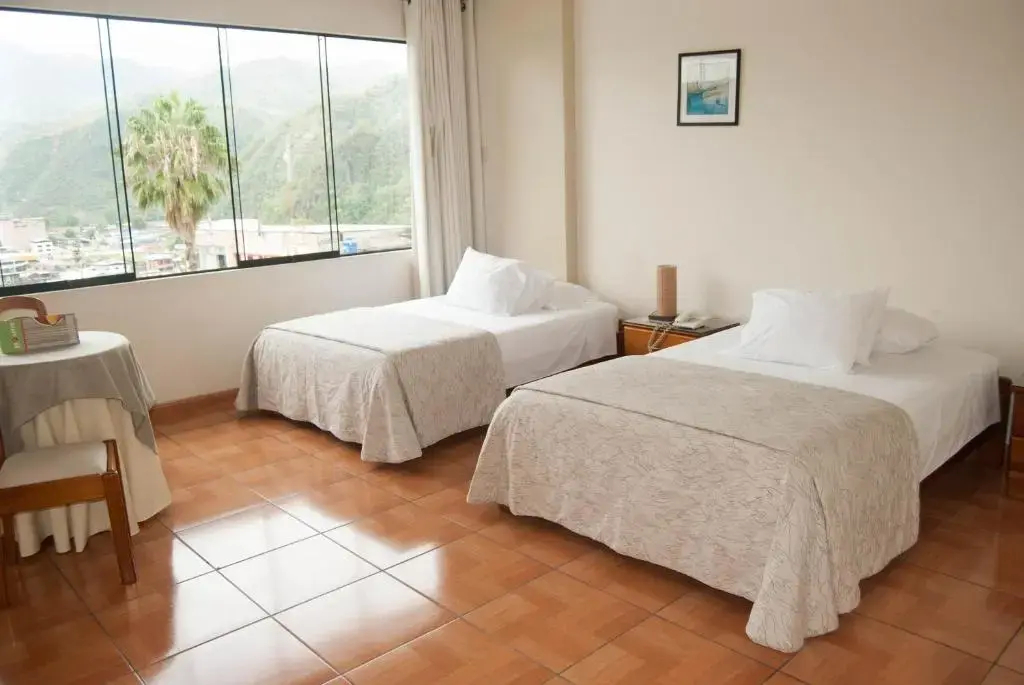 Aviro Hotel - фото 2