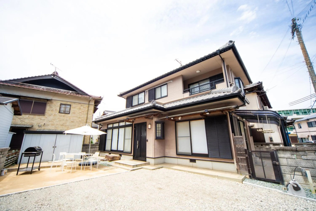 Awaji Egaosakuie Tonouchi