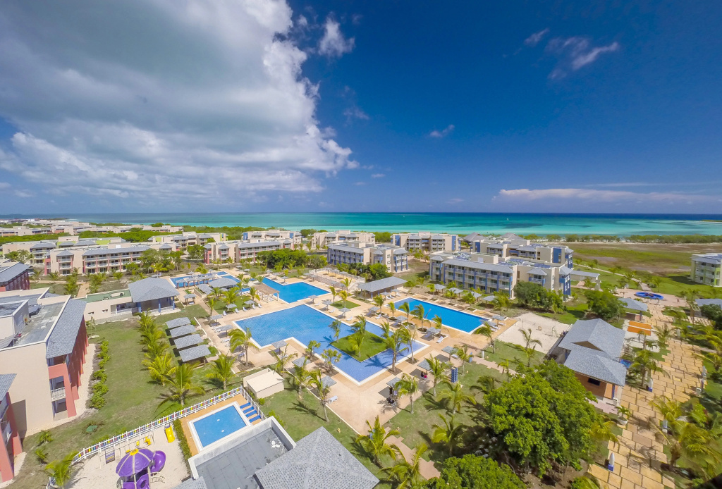 Beach & Waterfront