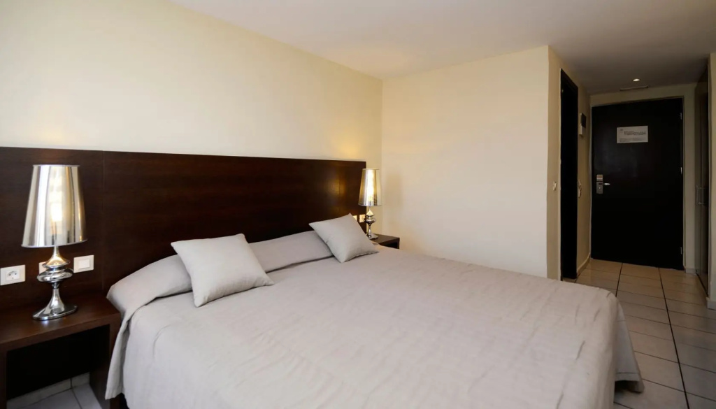 Golden Beach Hotel - Chambres