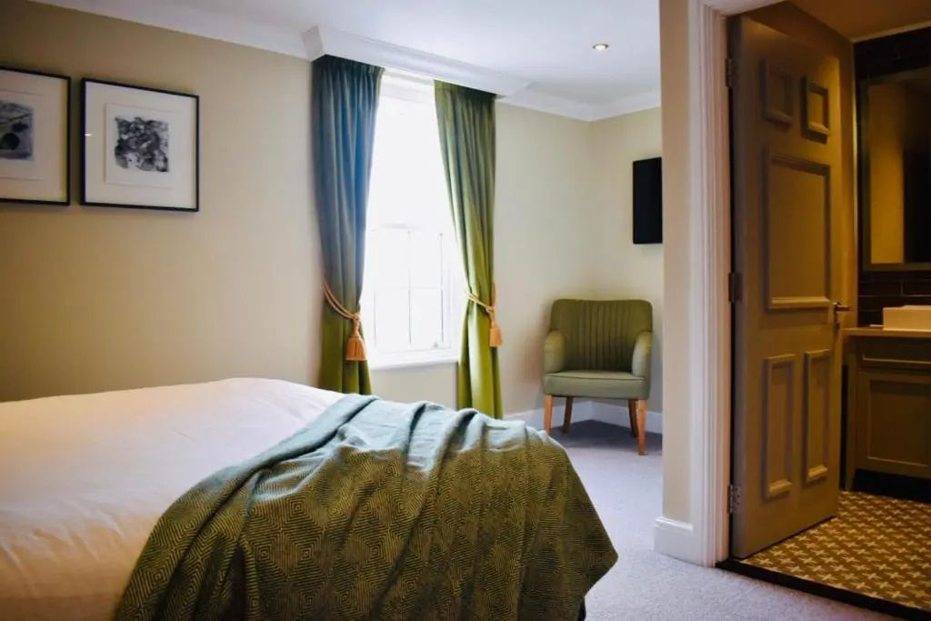 Superior room