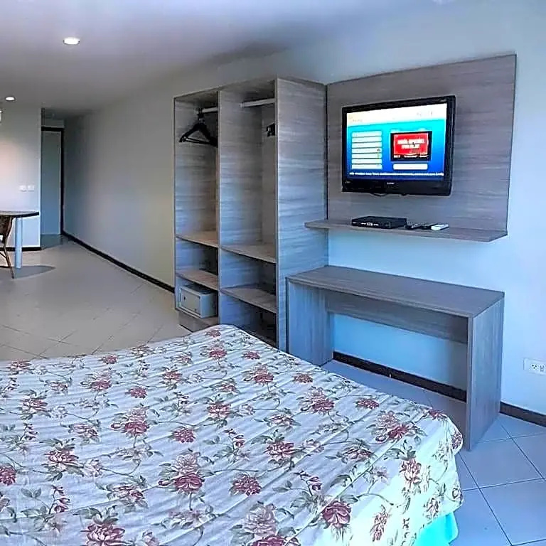 VOA Ambassador Flat - Chambres