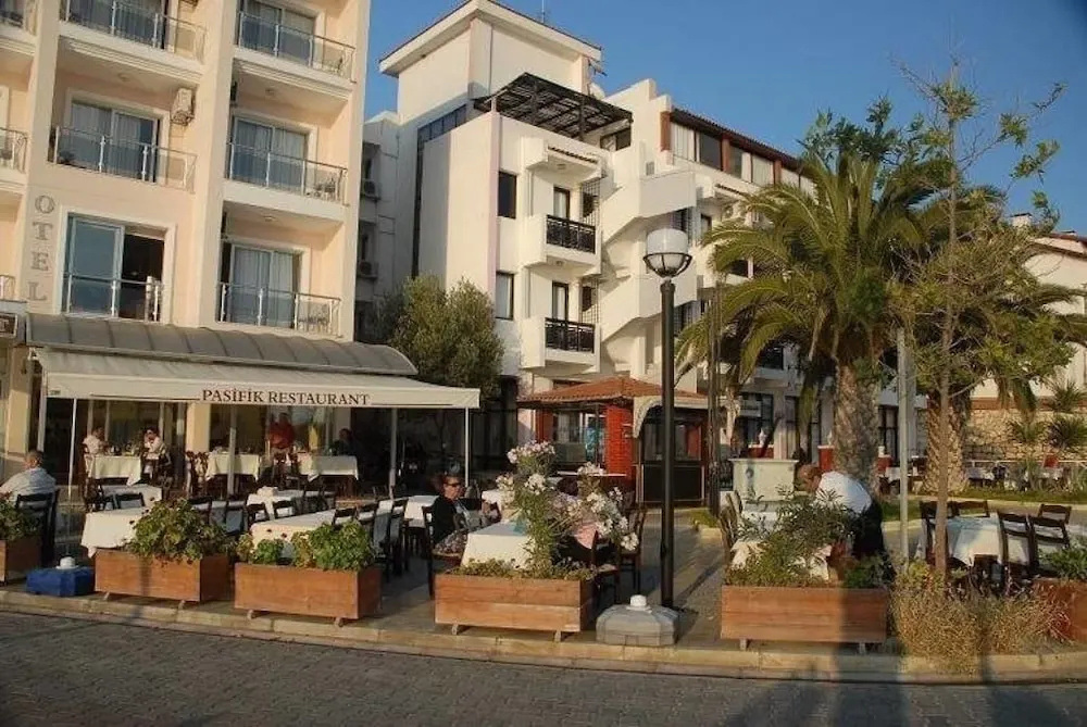 Kerman Hotel