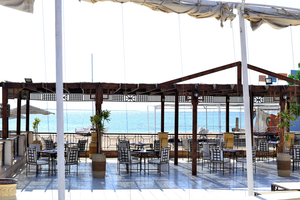 Eagle's Paradise Beach Resort Abu Soma — Safaga, Red Sea