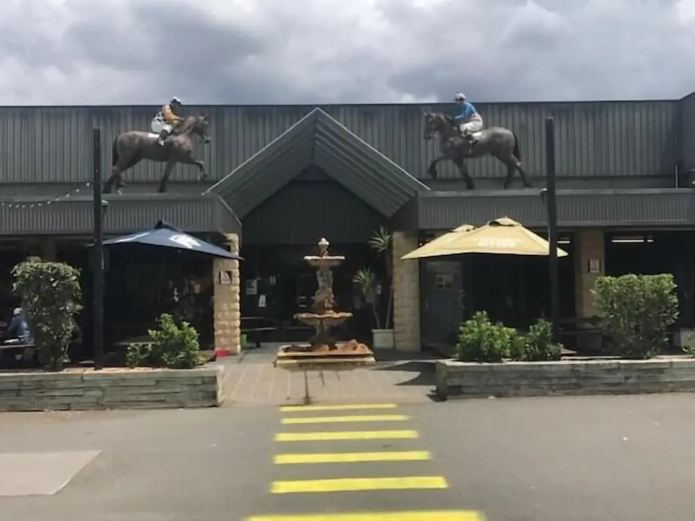 Blacktown Tavern