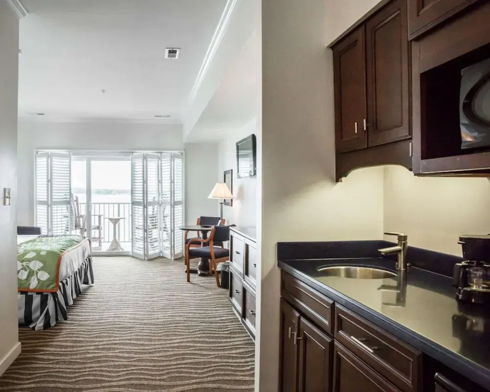 Island Inn & Suites, an Ascend Collection Hotel - Chambres