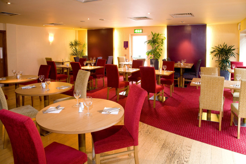 Premier Inn Watford Central - Général