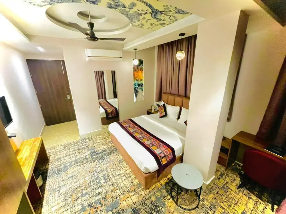 Superior room