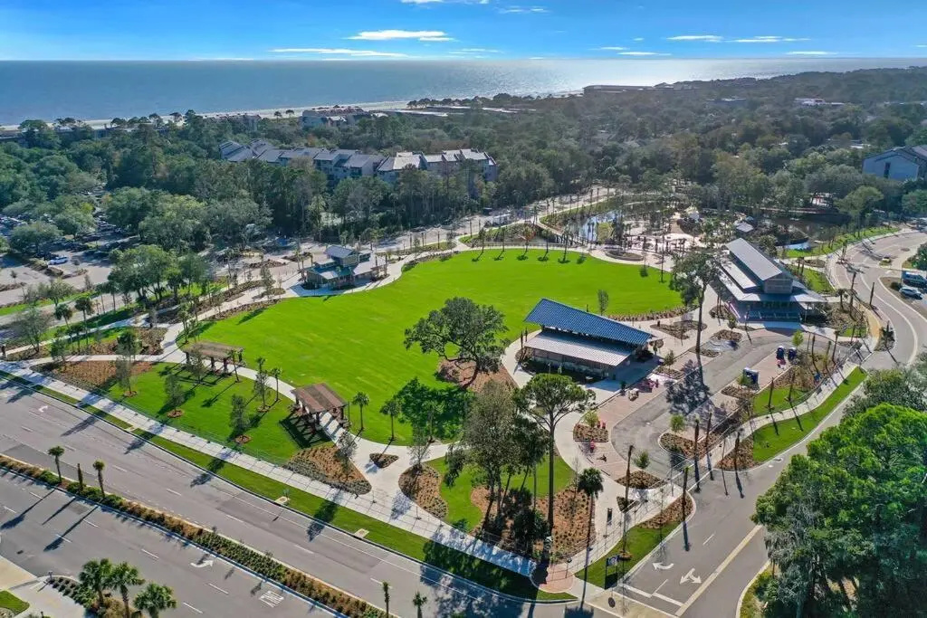 211 Shorewood 2 BR Oceanfront Condo