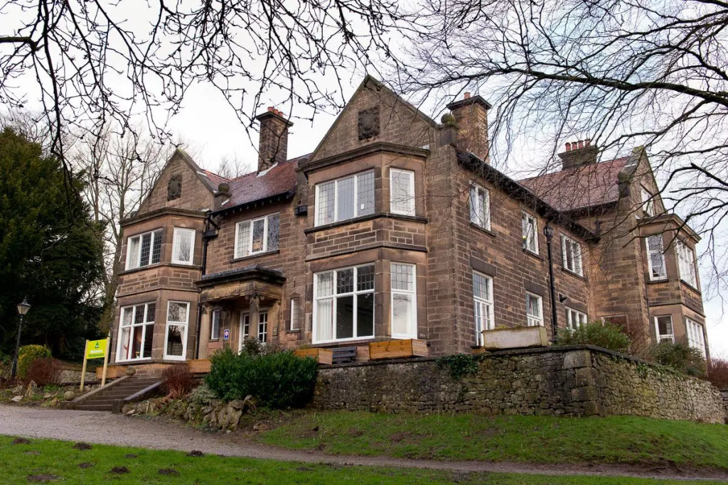 YHA Ravenstor - Hostel